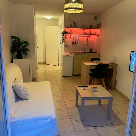 Studio Confortable Avec Vue Nice Dış mekan fotoğraf