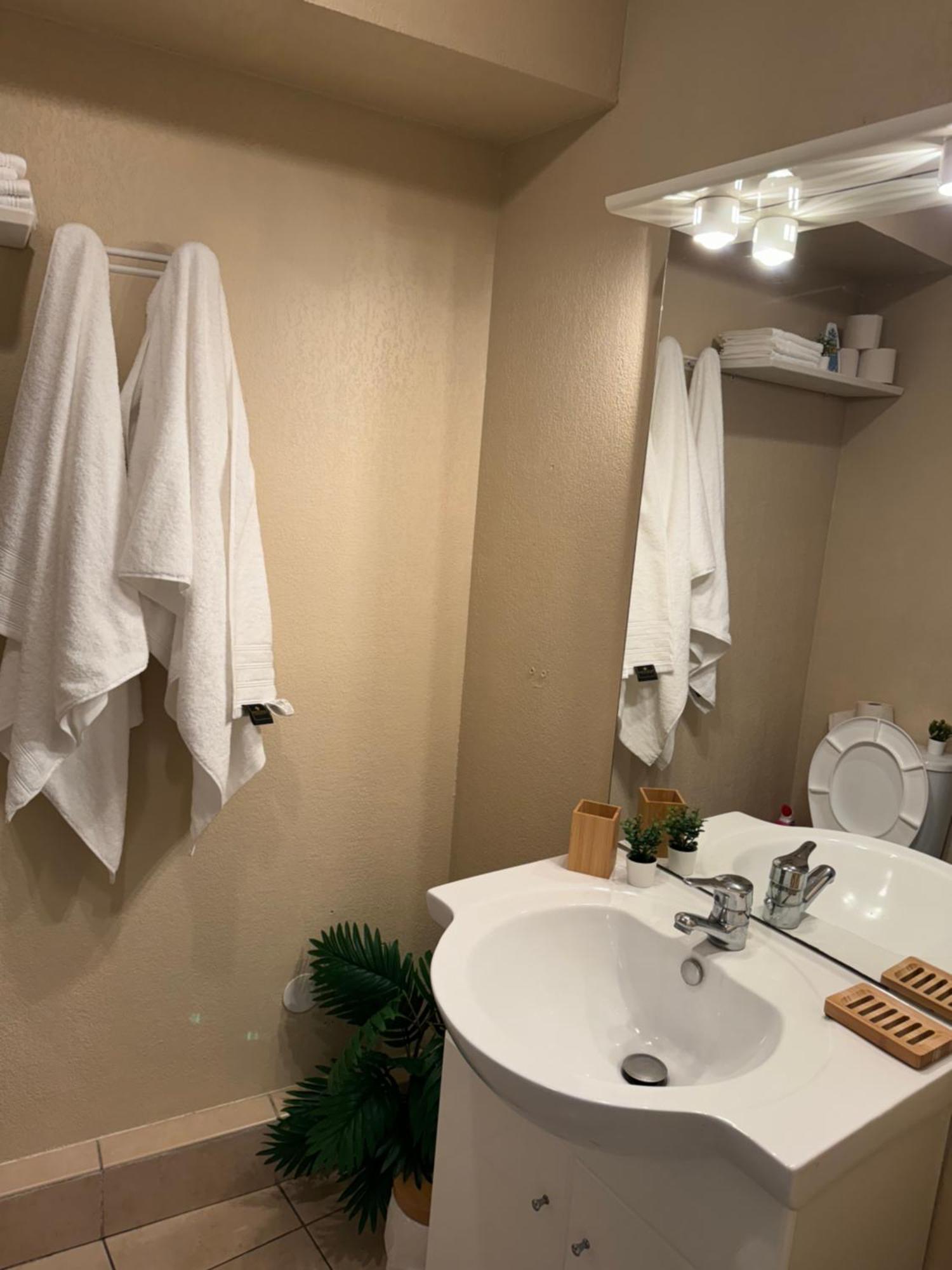 Studio Confortable Avec Vue Nice Dış mekan fotoğraf